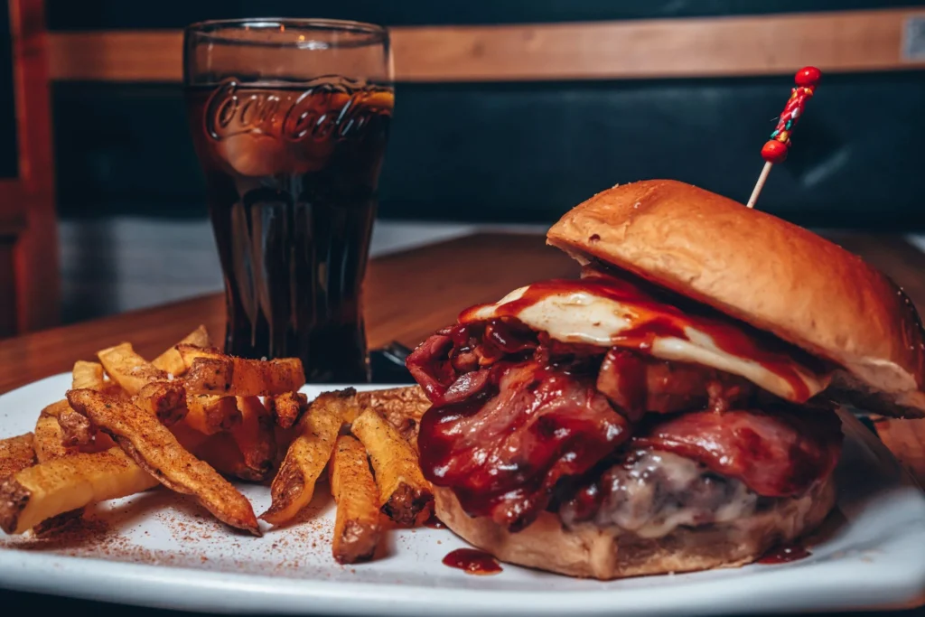 la muralla burger - Dónde comer en Sierra Nevada