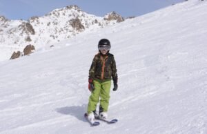 cuánto cuesta una clase de esquí en Sierra Nevada